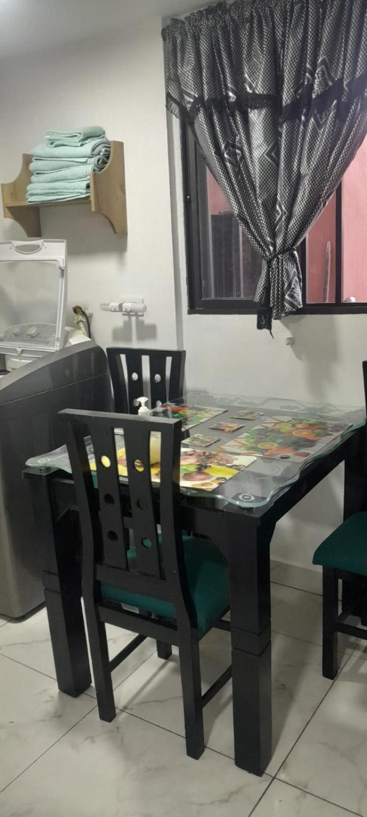 De 2 En Robledo A 20 Minutos Del Centro * Medellín